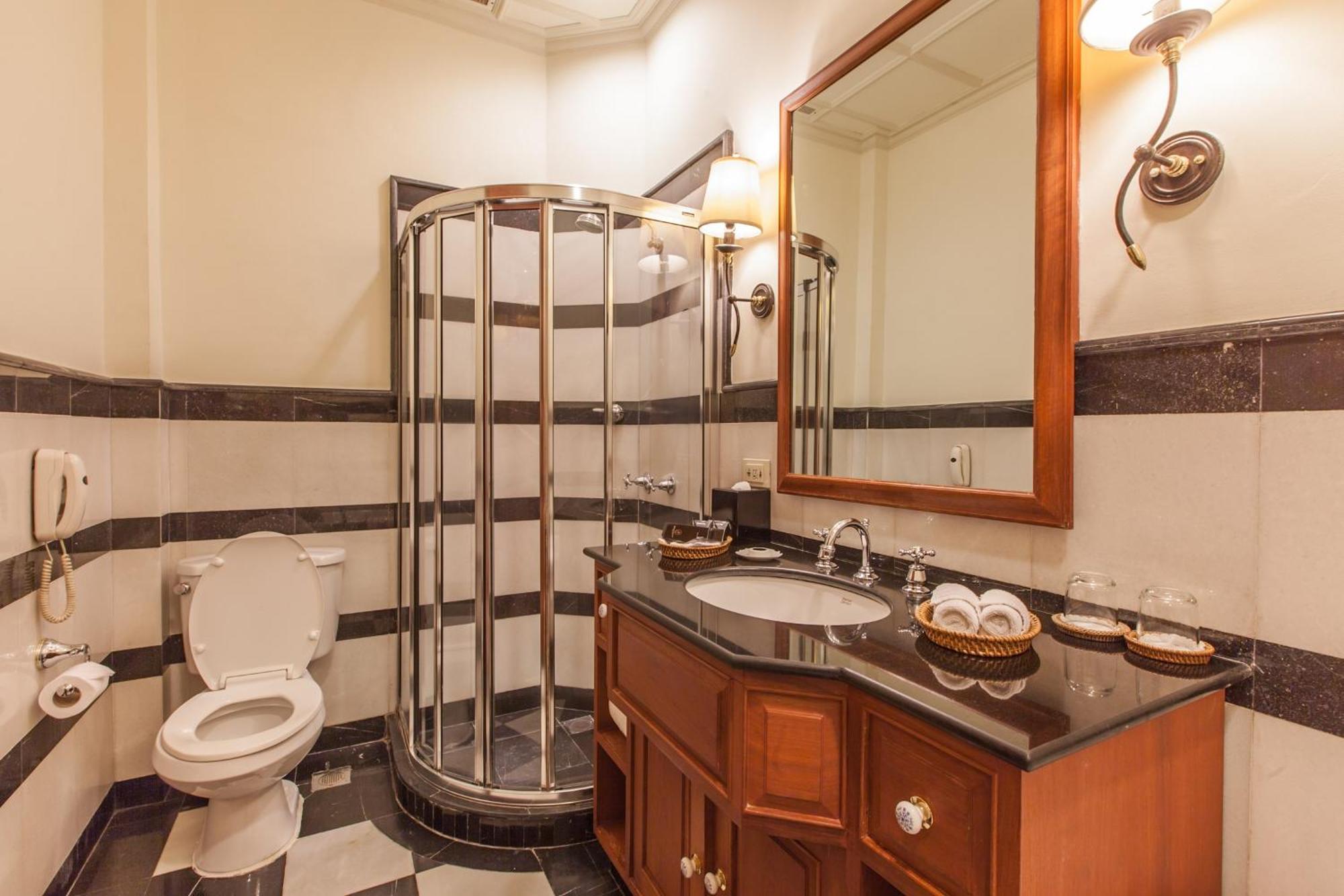Settha Palace Hotel Виентиане Стая снимка